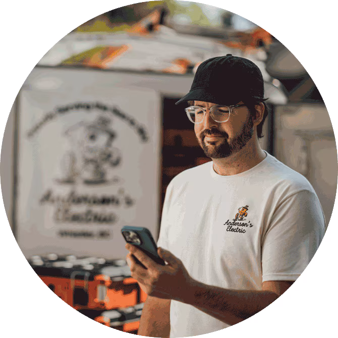 QuickBooks cloud collaboration with multiple devices for accountants and business owners